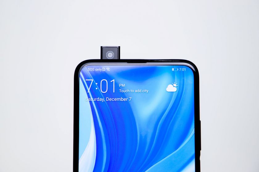 „Huawei“ pristato naują išmaniųjų flagmaną: sukurtas mėgstantiems fotografuoti