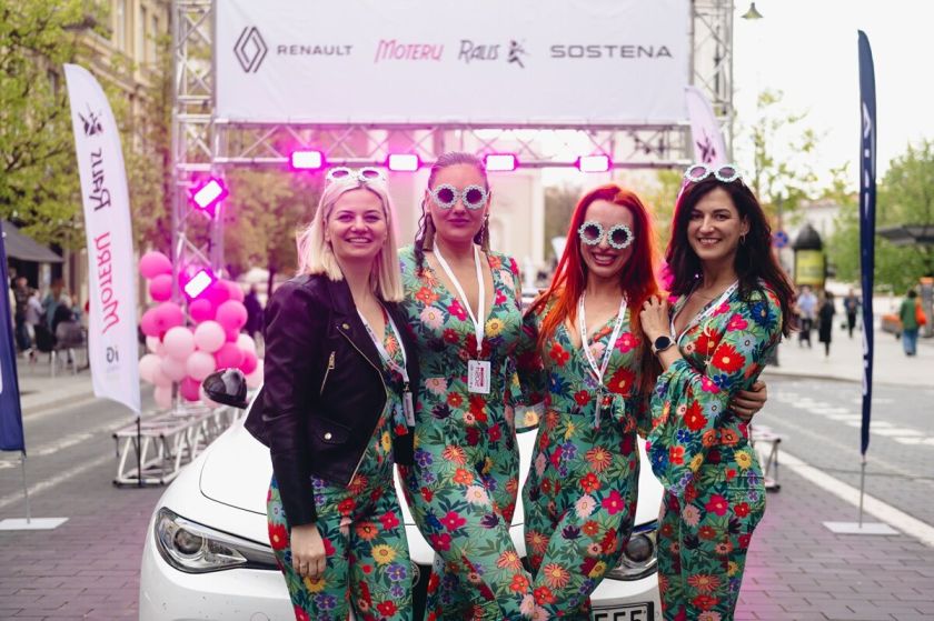 „Moterų ralis“ sukirto rankomis su pasauline telematikos lydere „Gurtam“